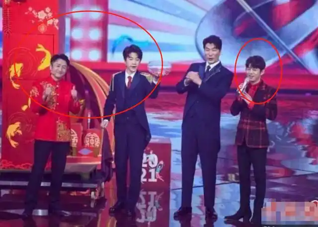 13岁天天身高有多优越?跟何炅邹市明同台录节目,直接高出半个头