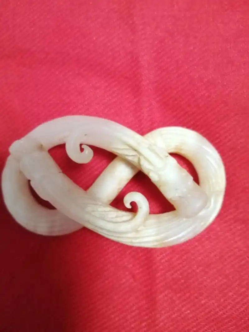 「聚大荔·收藏背后的故事」汉代羊脂玉皮带腰佩