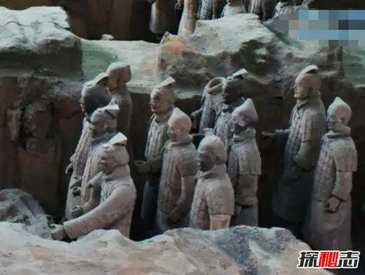 秦始皇陵兵马俑2号坑灵异事件兵马俑复活杀人网友造谣