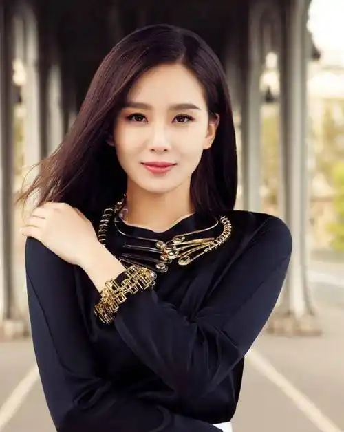 原创30年来内地最美女星体重均不过百仅有一人身高超170厘米