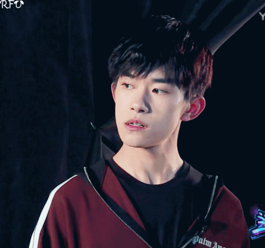 717_673gif 动态图 动图