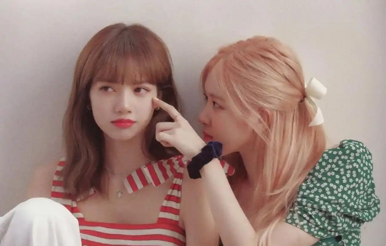 blackpink头像##blackpink壁纸# [心] 了[心]了