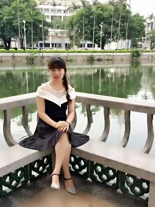 36岁离异女征婚照片(id:920104)_广东广州征婚交友_我主良缘网