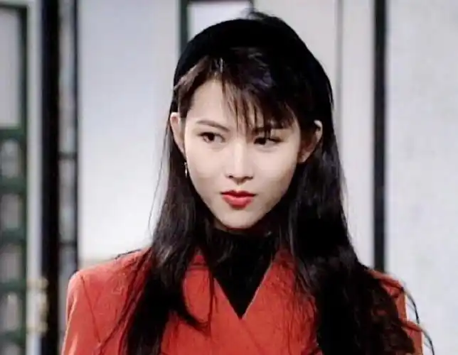 回顾袁咏仪的情史得蔡少芬的病有李嘉欣的命嫁得比朱茵还好