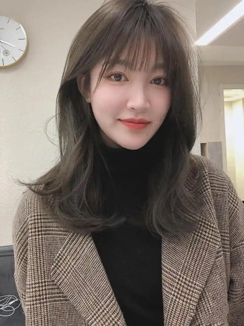 40岁女人发型减龄(40岁女人发型减龄做内扣)