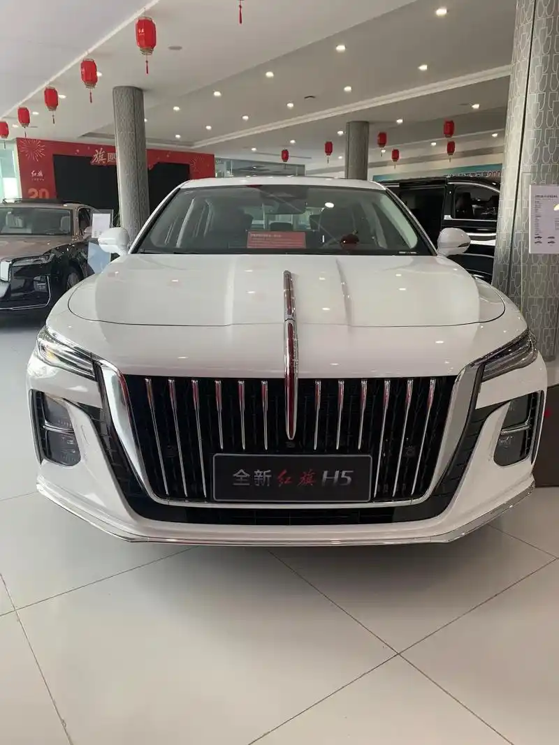 红旗新h5#全新红旗h5 #红旗 #2023新年礼物 #车门 - 抖音