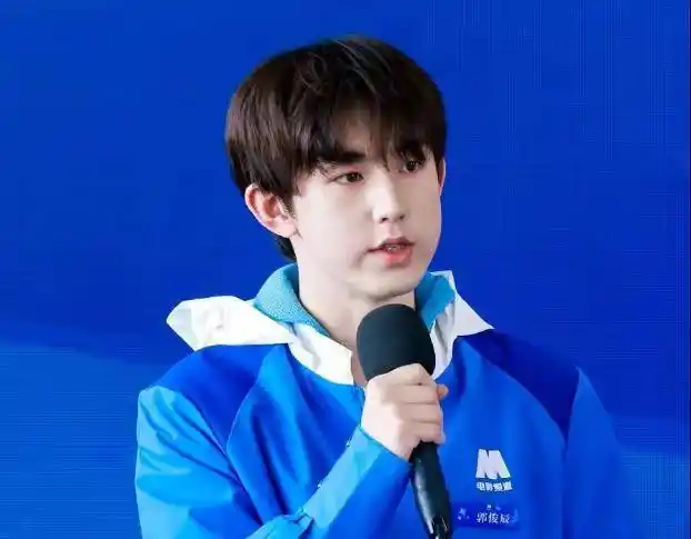 至于白宇帆,邢昭林,郭俊辰这三人,是属于那种素颜形象和荧幕前的形象