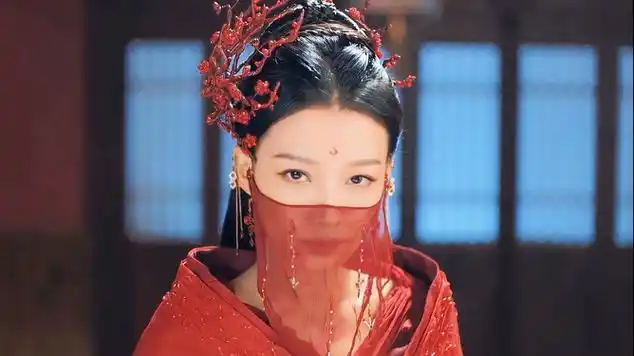 一曲剑舞《今夕何夕》孙怡,白衣清纯,红衣惊艳|古典舞|古风舞蹈|古装