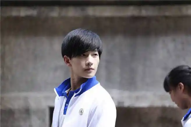 你最get的影视剧初恋脸#忘不了杨洋在电影《左耳》中饰演许弋,元气