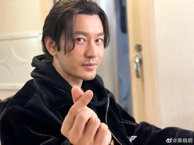 主题:黄晓明新发型图楼 [32]收藏该贴已收藏只看楼主