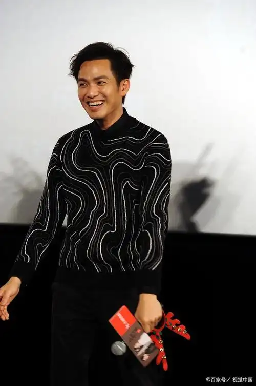 颜值与实力同在,钟汉良赢得尊敬