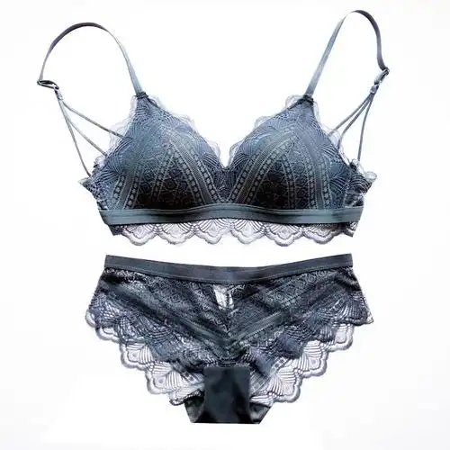 性感蕾丝文胸套装欧美无痕聚拢无钢圈薄模杯镂空诱惑小胸少女内衣