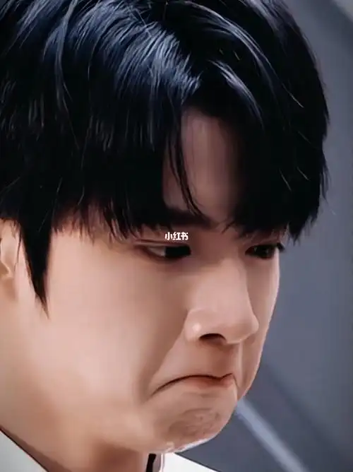 高清的小狗落泪直拍tt这辈子第一次见耀文宝宝哭得这么委屈!