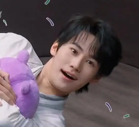 抽个小奖抓一个宝送上我的挚爱家乡米粉带#张真源奔跑吧#转 评会审核