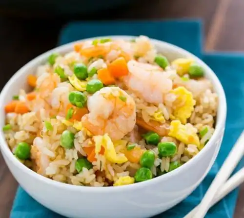 充足的时间,只想要一款简单朴实的虾仁鸡蛋菜肴,那么这款虾仁鸡蛋炒饭