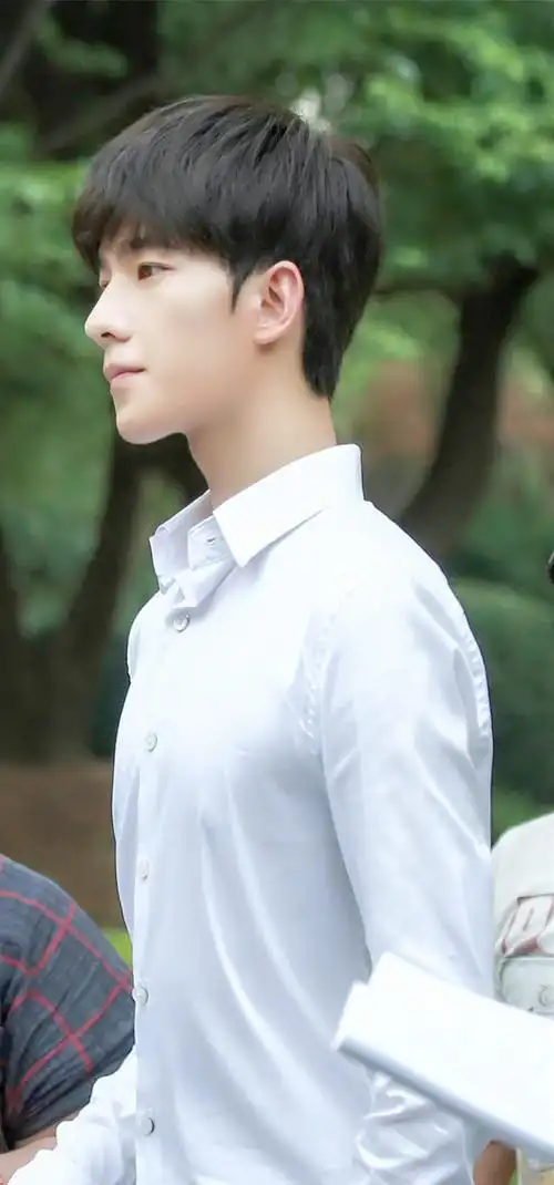 杨洋 微微一笑很倾城