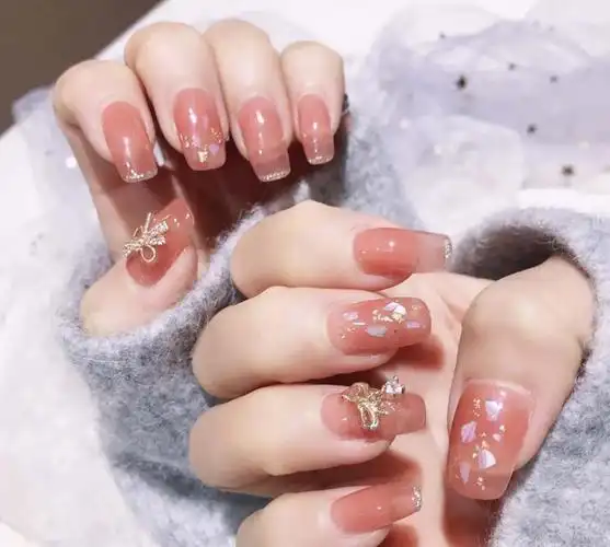 2021冰透西柚色少女心美甲