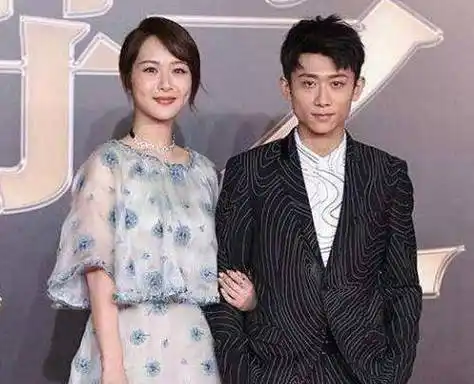 刘涛问杨紫为什么不和张一山谈恋爱?