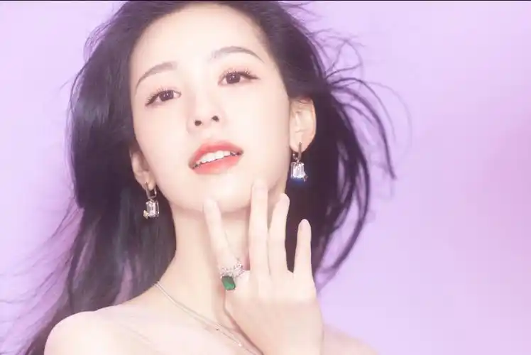 陈都灵有几段感情,她的老公是谁?曾和谁传过绯闻_生活_感觉_刘恺威