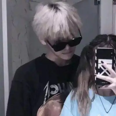 抖音火的头像情侣抖音最近很火的情侣图头像