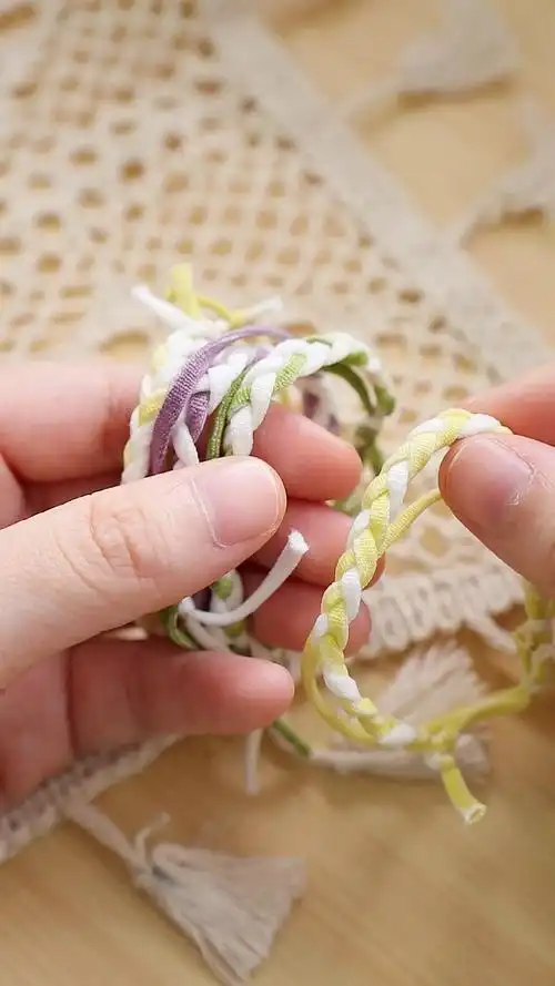 创意手工diy用不要的口罩带做闺蜜手环