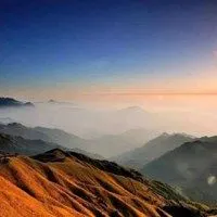 高山美景微信头像雄伟高山风景头像图片点击鼠标右键下载