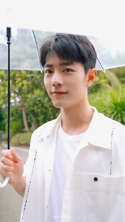 给男友拍一组胶片风照片吧91  peachyzan    #肖战#|#肖战我喜欢你