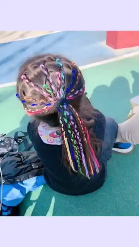 脏脏辫偷偷告诉你们毛线原来还可以这么用谁编谁好看家里的毛线赶紧找