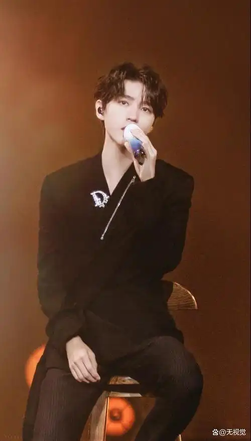 王俊凯近期暴瘦!为新电影《刺猬》的角色大幅度减肥,粉丝心疼