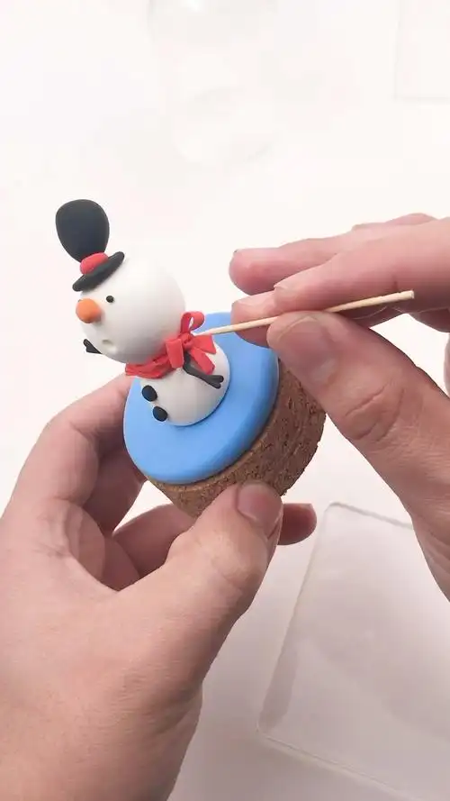 手工制作#卡乐优儿童超轻粘土教程《小雪人》