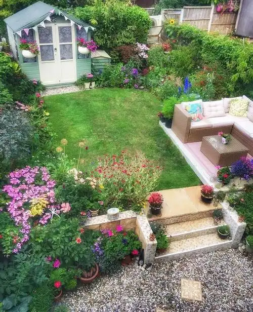 花园空间很小,这样设计,小花园也能变得更漂亮!