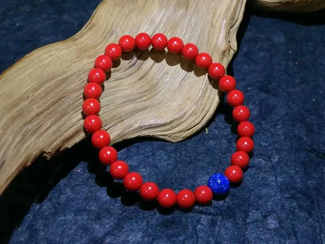 朱砂不仅是辟邪圣物.自古以来,每到逢年过节,婚嫁喜事.从张灯结彩