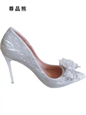 高跟鞋女性感十八岁生日水晶鞋细跟尖头单鞋伴娘新娘婚鞋银色单买鞋子