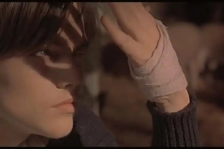 原来这就是小李子巅峰时期的颜值么 #心之全蚀 #莱昂纳多 #电影