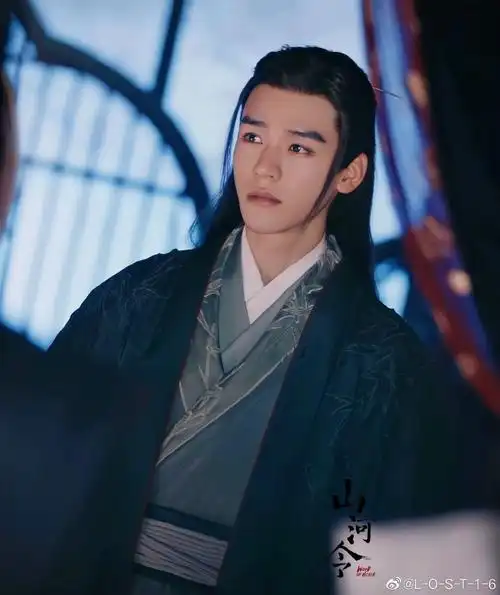 温客行哪套衣服最好看