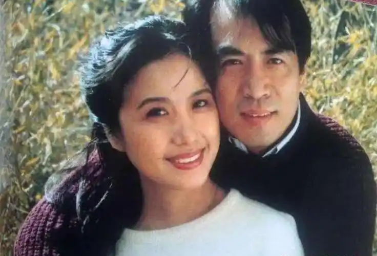 汪俊老婆个人简历(吴玉华:不愿丁克与前夫汪俊离婚,改嫁画家连生两胎