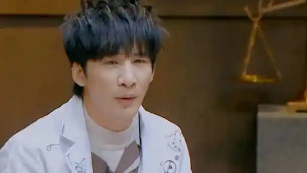 大张伟的自杀经历简直是当代水熊虫