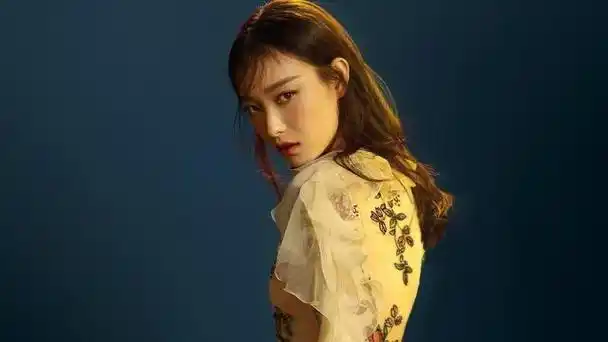 这次被官媒点名的谋女郎倪妮让所有人另眼相看