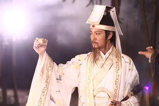 李宗翰,海陆,吴俊余,郑亦桐,贡米等偶像明星领衔主演的古装神话剧