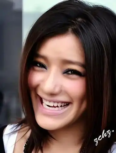 超女冠军江映蓉:因整容走样面目全非,现全身只剩眼睛是自己的