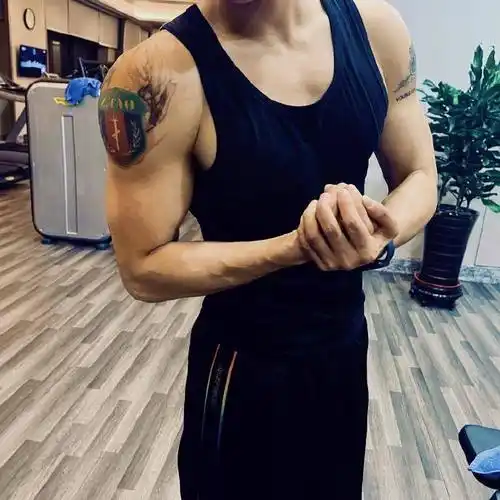 黄子韬天谕手游代言人##黄子韬陆询