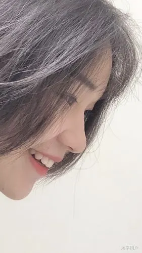 侧脸比正脸好看是怎样一种体验?