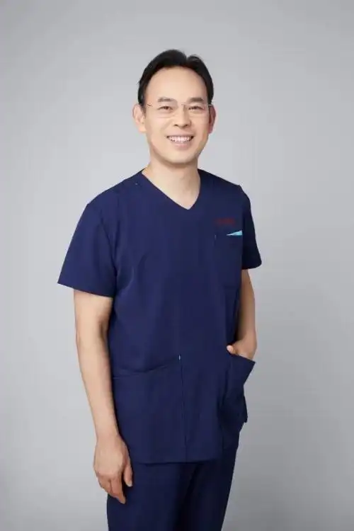 西安国际医学中心整形医院美容专家出镜:王爱武