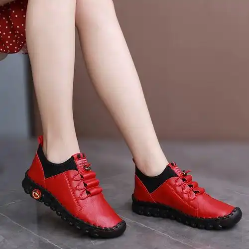 软底软面女鞋2021舒适牛筋平底防滑单鞋真皮妈妈女士秋冬加绒皮鞋