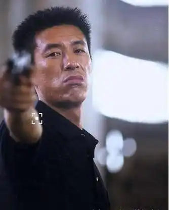 《命案十三宗》中的鹰子,《征服》中孙红雷的手下