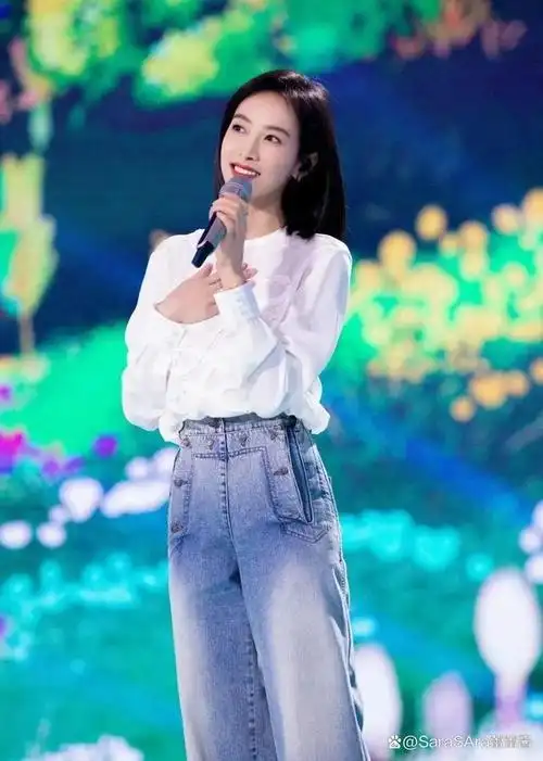 明星穿搭红榜|张婧仪毛晓彤的春日穿搭也太美啦