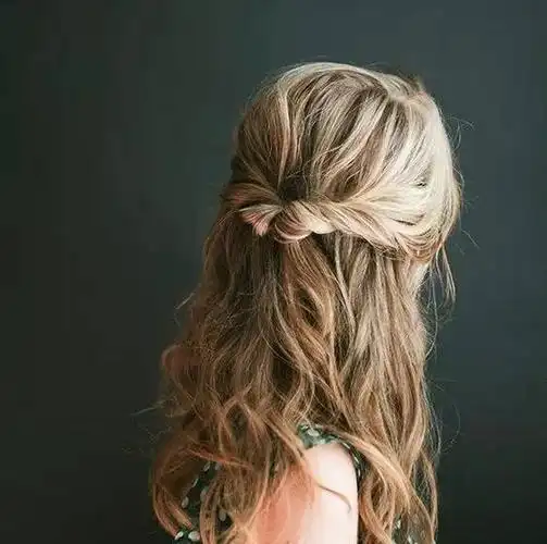 中长发半扎仙女辫发型图片欣赏.中长发半扎仙女辫发型图片欣赏.