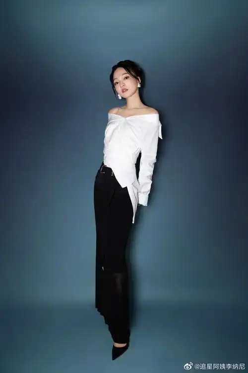 张韶涵白衣黑裙##声生不息宝岛季