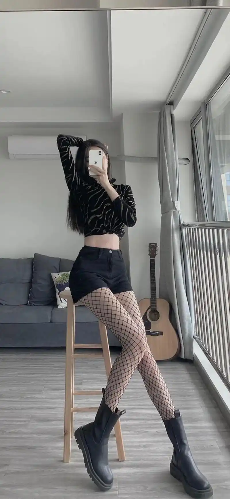 大长腿 #身材 #黑丝 #壁纸手机超清全面屏 #网袜 #腿 - 抖音