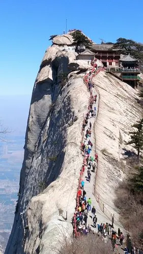 西岳华山莲花峰